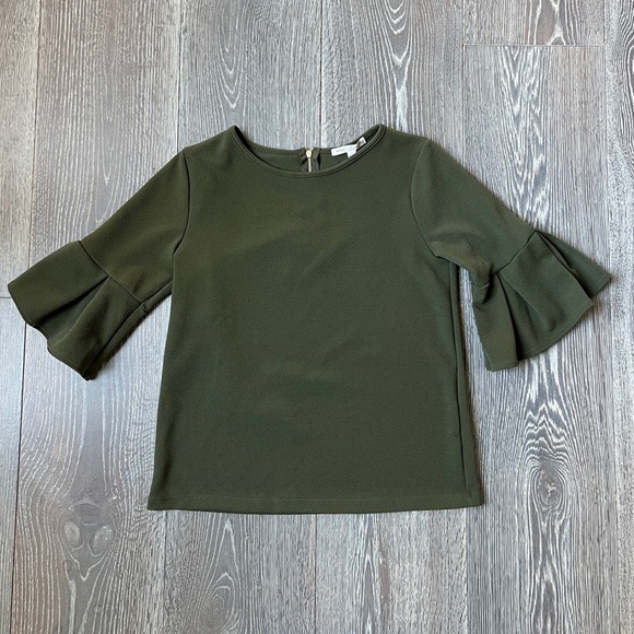 Green Envelope LA olive Green Flutter sleeve short sleeve top. Women’s S - Picture 1 of 6